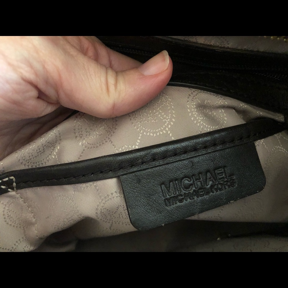 Michael Kors Hamilton Bag - Picture 4 of 4